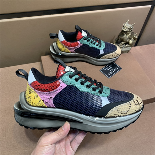 Gucci Clunky Sneaker-277