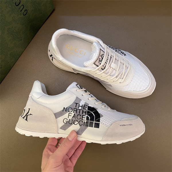 Gucci Clunky Sneaker-334