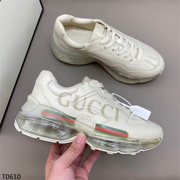 Gucci Clunky Sneaker-035