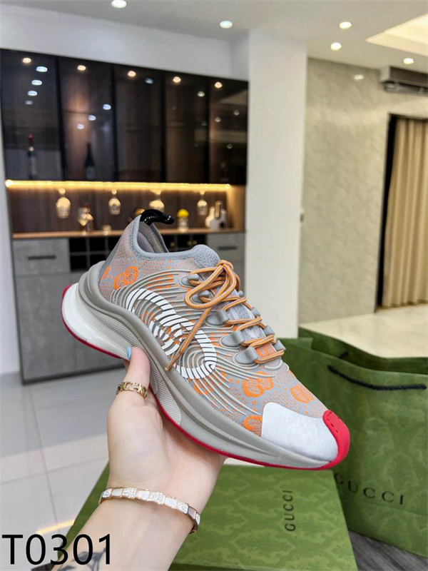 Gucci Clunky Sneaker-403