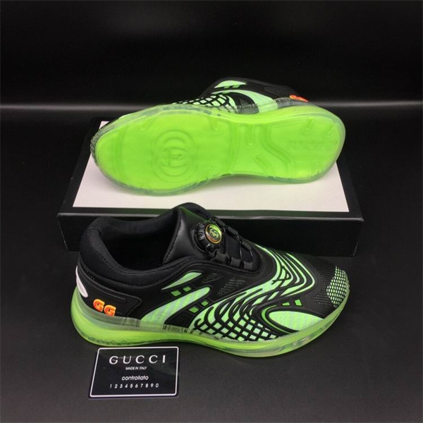 Gucci Clunky Sneaker-054