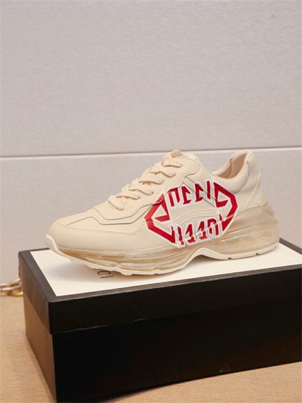 Gucci Clunky Sneaker-062