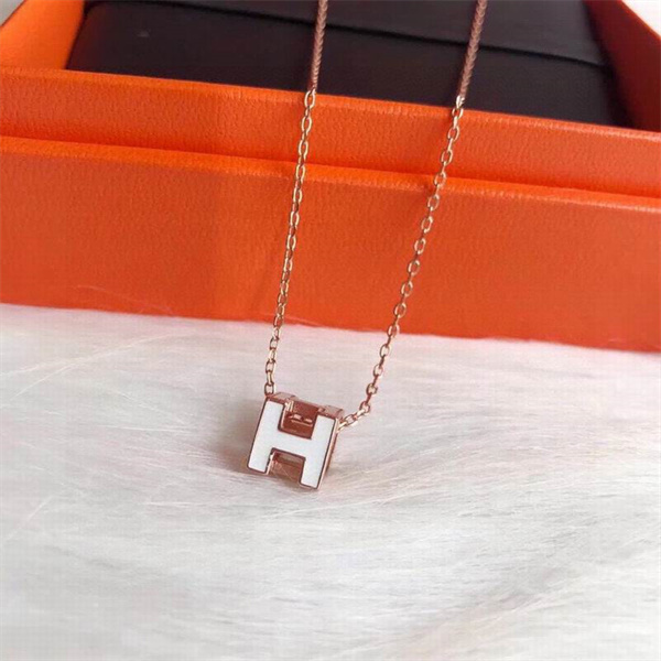Hermes Necklace-035