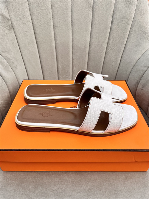 Hermes Sandal-W-260