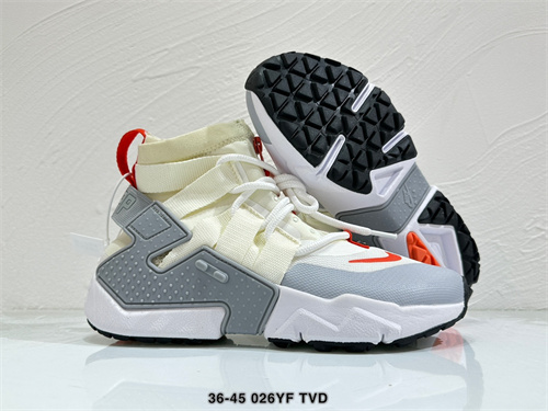 Nike Air Huarache Gripp QS-0002