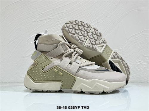 Nike Air Huarache Gripp QS-0006