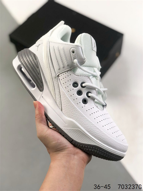 Jordan Max Aura 5-W-0003