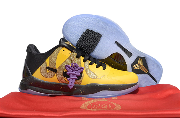 Kobe Bryant 5-0035