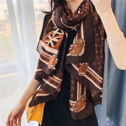 LV-Silk Scarf-008