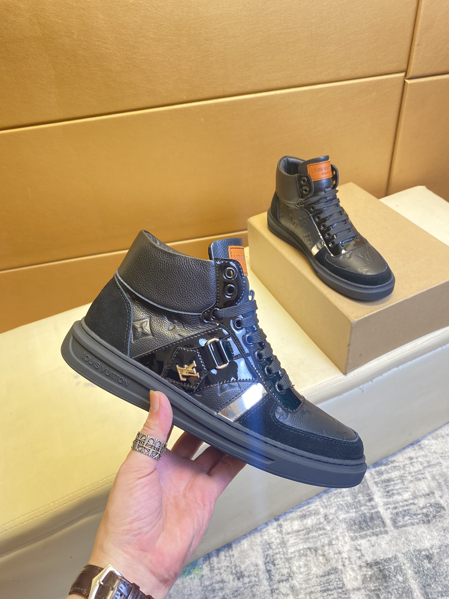 LV(High)Shoes-M-0242