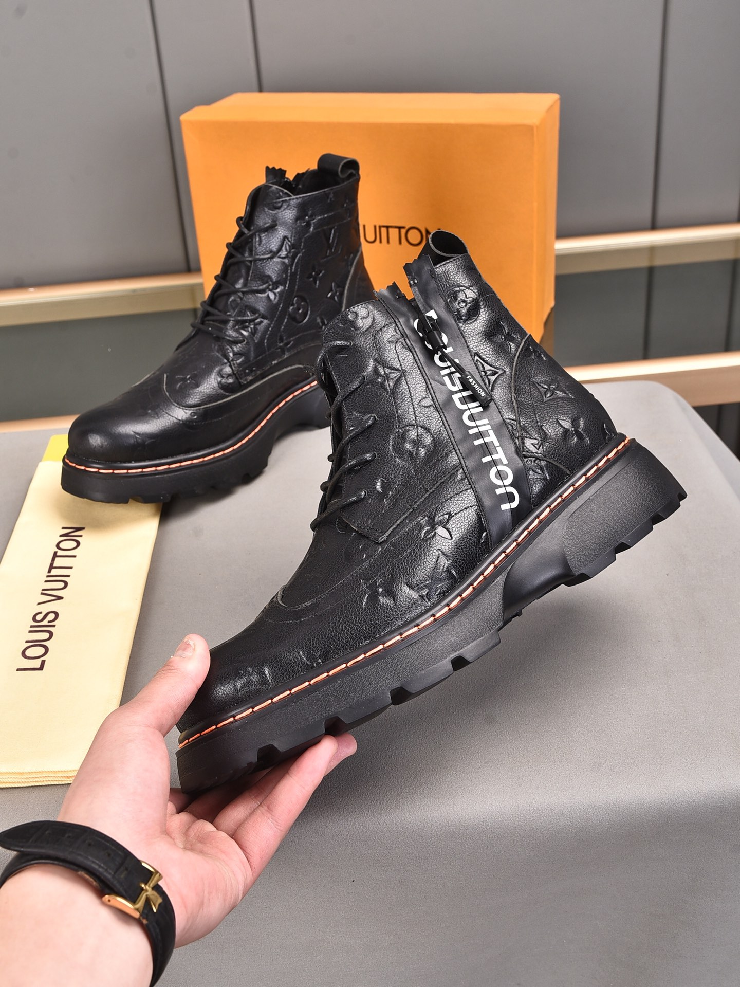 LV(High)Shoes-M-0322