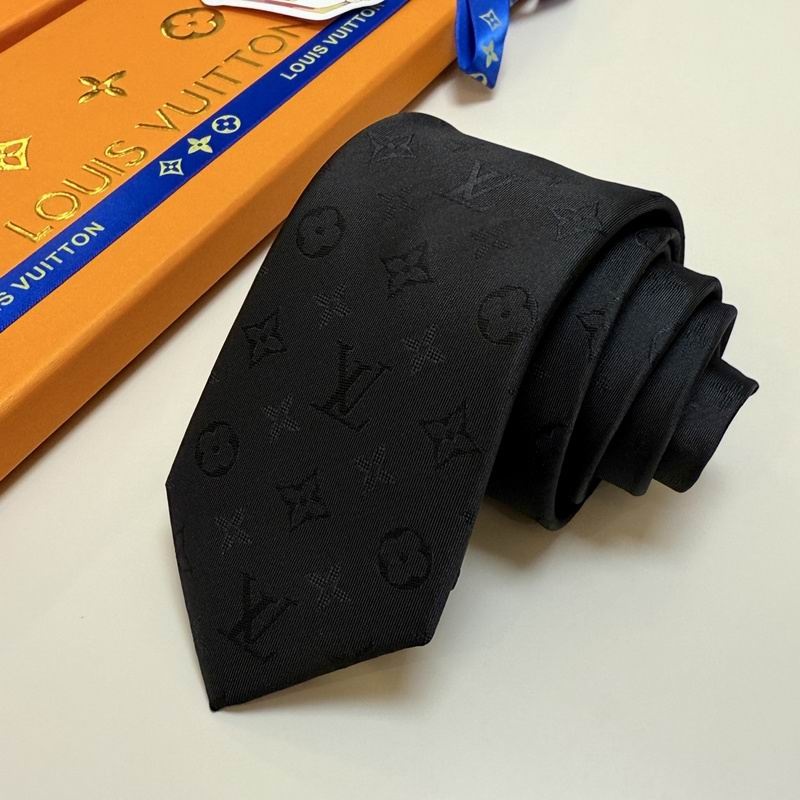 Lv-Tie-0233