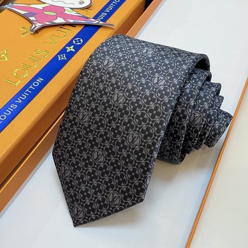 Lv-Tie-0266