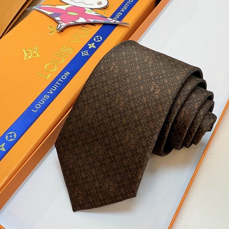 Lv-Tie-0268