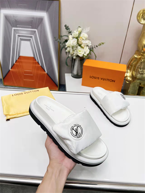 LV Sandal-W-546