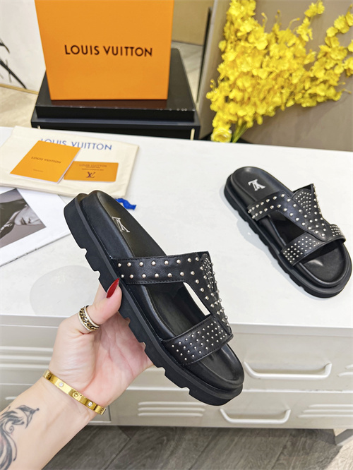 LV Sandal-W-630