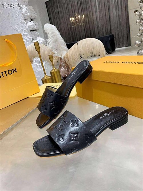 LV Sandal-W-114
