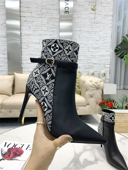 LV Boots(AAA)-106