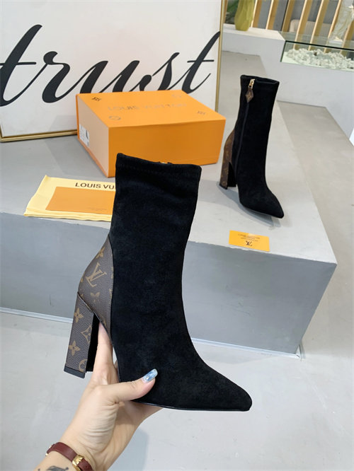 LV Boots(AAA)-056