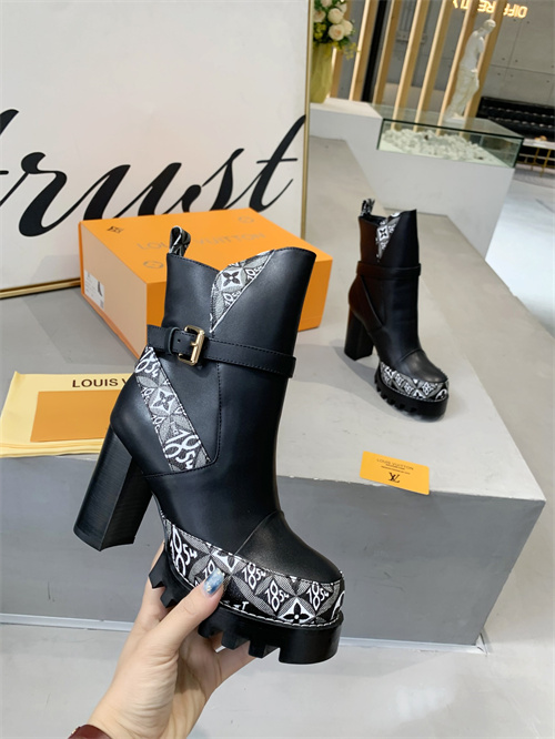 LV Boots(AAA)-068