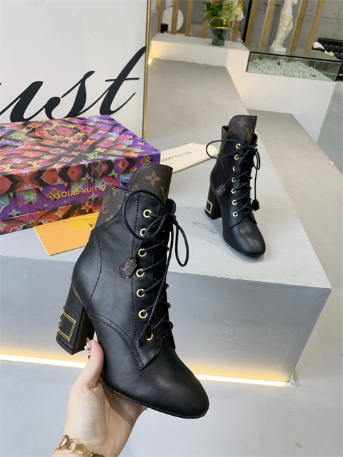 LV Boots(AAA)-083