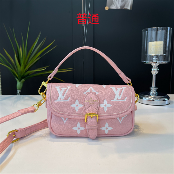 LV small bag-1320