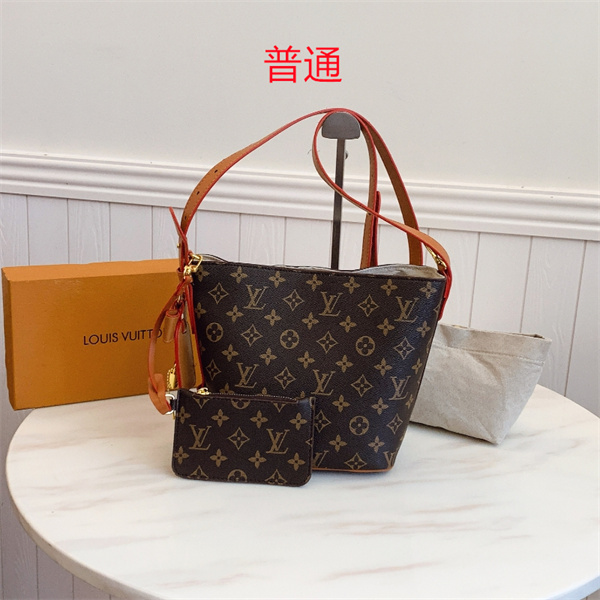 LV small bag-1519