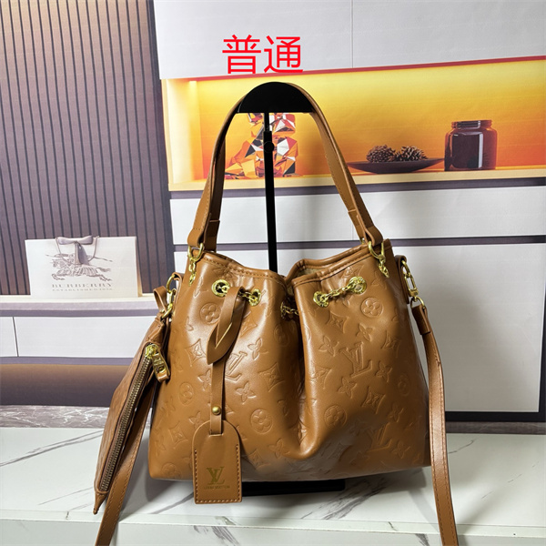 LV small bag-1650
