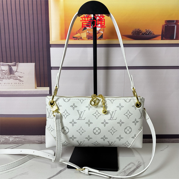 LV small bag-2221