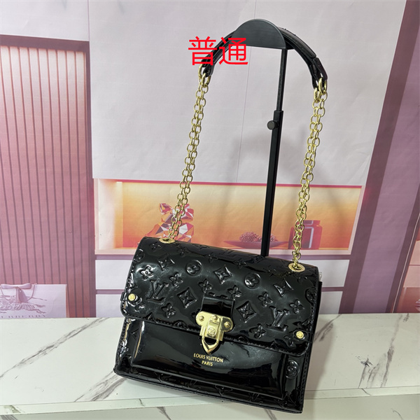 LV small bag-2303
