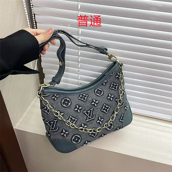 LV small bag-2406