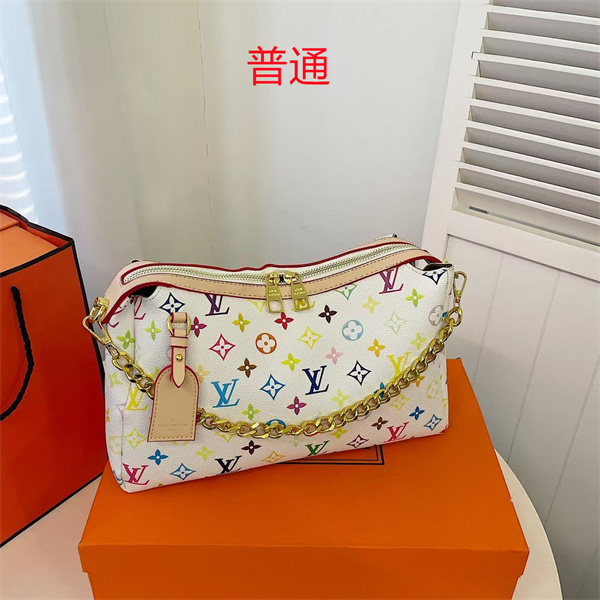 LV small bag-0823