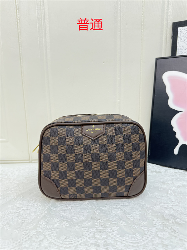 LV small bag-0935
