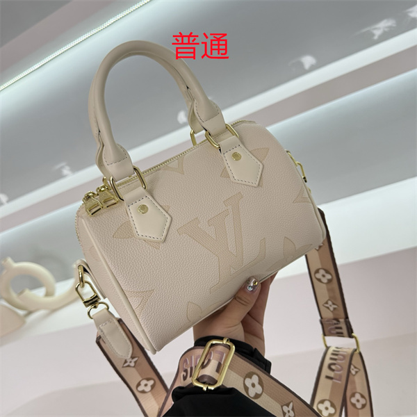 LV small bag-0986
