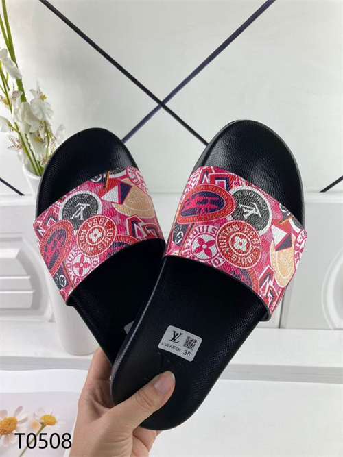 LV Sandal-M-558