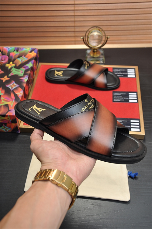 LV Sandal-M-596