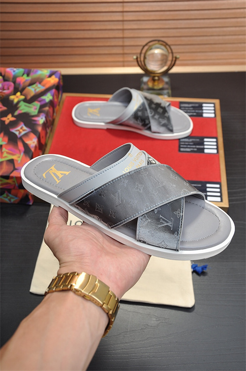 LV Sandal-M-605