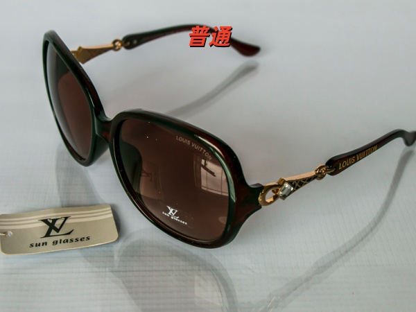 LV-Sunglass-0033