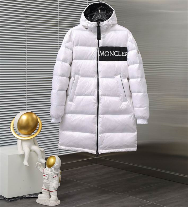 Moncler Down Jacket-M-037