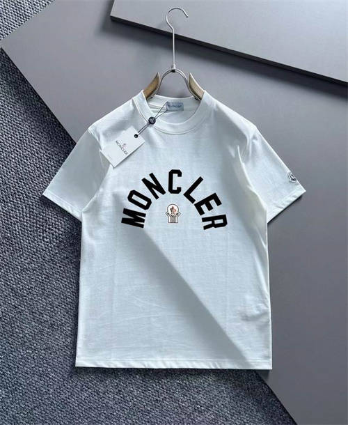 Moncler Round neck T-shirt-M-0090