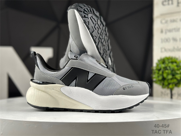 New Balance NB 3447-0001