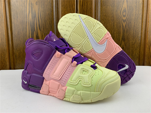 NIKE AIR MORE UPTEMPO-W-0024