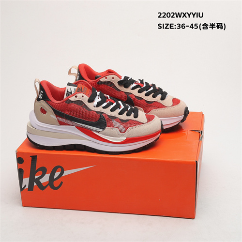 NIKE LDWAFFLE SACAI-M-035