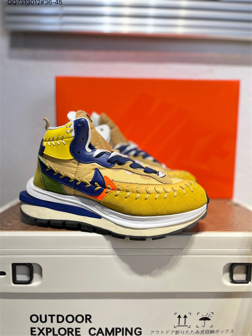 NIKE LDWAFFLE SACAI-M-0102