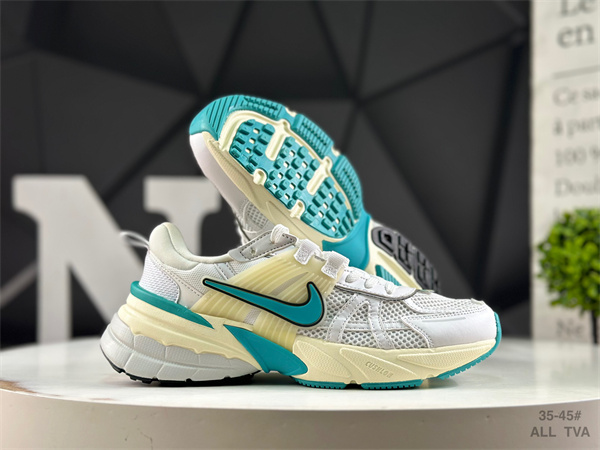 Nike V2K Runtekk-W-0013