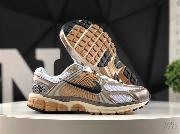 Nike ZOOM VOMERO 5-W-0022