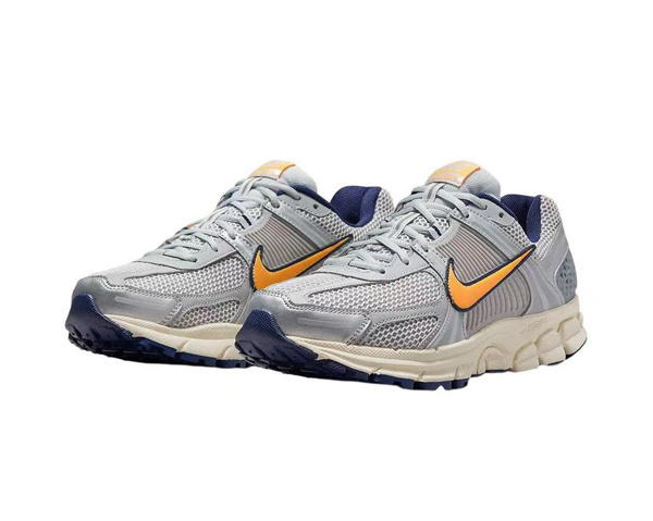 Nike ZOOM VOMERO 5-M-0029