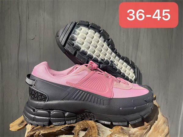 Nike ZOOM VOMERO 7-M-0008