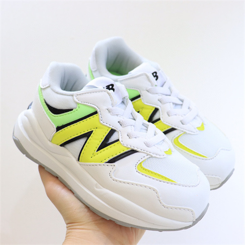 New Balance Shoes(Kids)-050