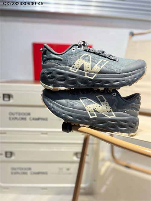 New Balance Shoes-M-1021